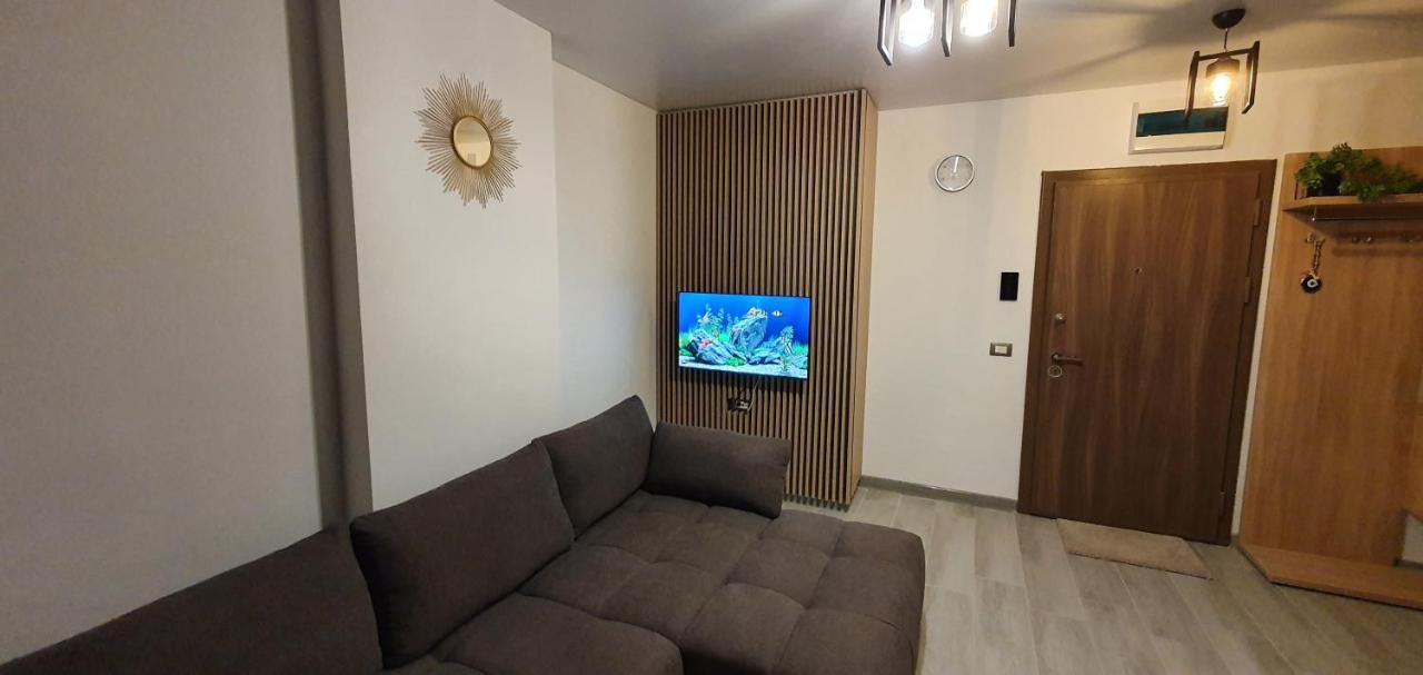Helin Apartament By Alezzi N10 那沃达利 外观 照片